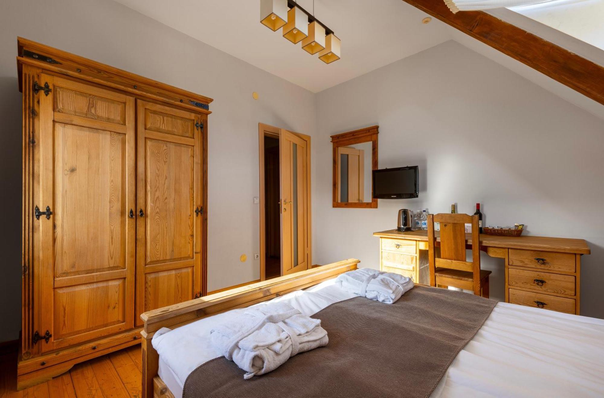 Hotel Korunka Tatariv Esterno foto